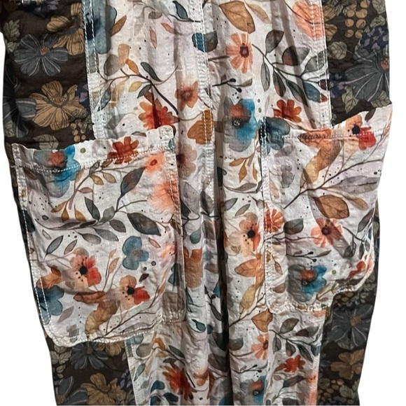 POL Multi-Color Floral Jogger Fit Woven Overalls - Picture 10 of 10